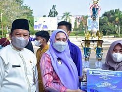 Pemkab Inhu Gelar Apel Peringatan HUT Ke 65 Riau