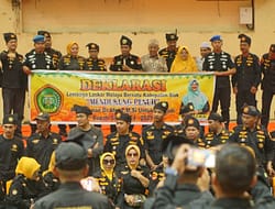 Mantan Bupati Siak Arwin AS Hadiri Deklarasi LLMB Dukung Dr. Afni di Pilkada